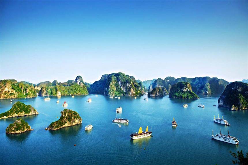 Visiting Halong Bay: tips to plan your trip