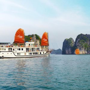 Renea Cruise – Bai Tu Long Bay Cruise