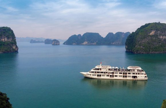Athena Luxury Cruise – Ha Long Bay Cruise