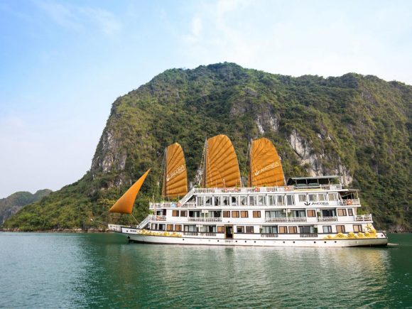 Ancora Cruise – Halong Bay Cruise