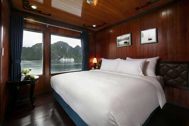 Halong Bay Cruise - Flamingo Cruise