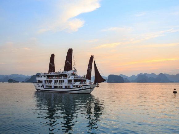 Aclass Legend Cruise – Halong Bay Cruise