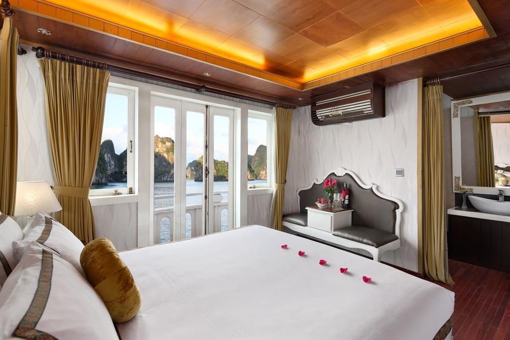 Halong Bay Cruise – Majestic Cruise