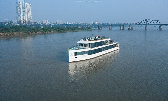 Hanoi launches luxury cruise tour on Red River