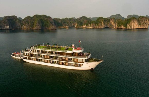 La Casta Regal Cruise – Lan Ha Bay Cruise