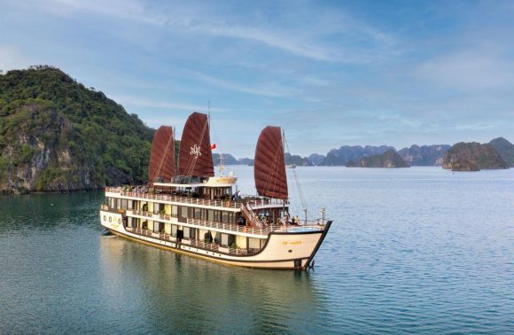 Orchid Trendy Cruise – Lan Ha Bay Cruise