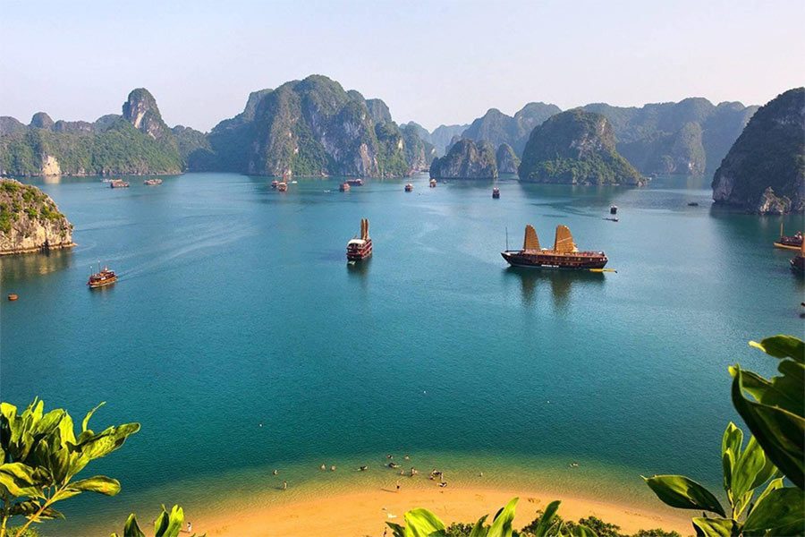 Ninh Binh - Halong Bay 2 Days 1 Night